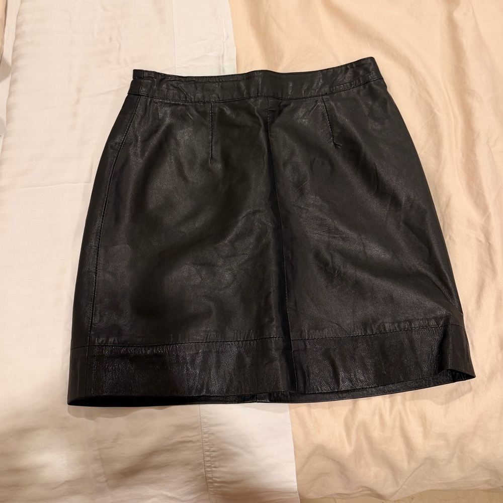 Classic Black Mini Skirt